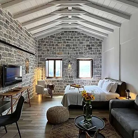 Manifest Boutique Hotel